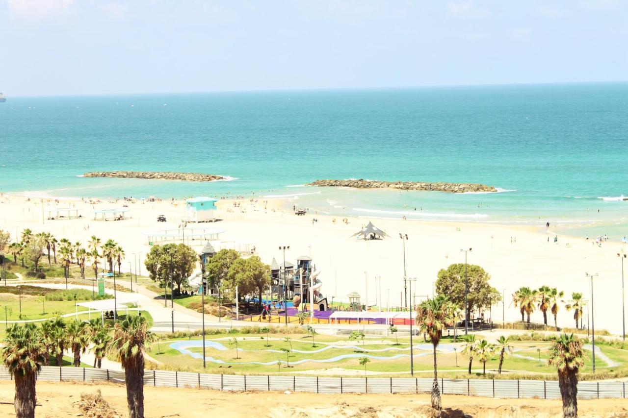 Seaside Serenity: Beach Views, Wellness & Kosher Breakfast Ashkelon Exterior photo